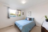 https://images.listonce.com.au/custom/160x/listings/6-windsong-pass-chirnside-park-vic-3116/196/01535196_img_08.jpg?gtFV8tGPii8