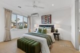 https://images.listonce.com.au/custom/160x/listings/6-woolcock-close-burwood-vic-3125/890/01649890_img_08.jpg?o4_OzUs12Kg