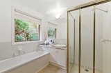 https://images.listonce.com.au/custom/160x/listings/6-wynton-court-eltham-vic-3095/754/00709754_img_07.jpg?xL8b28Ra_CI