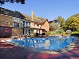https://images.listonce.com.au/custom/160x/listings/60-62-south-valley-road-highton-vic-3216/456/01699456_img_02.jpg?tNb9n3Nw16E