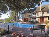 https://images.listonce.com.au/custom/160x/listings/60-62-south-valley-road-highton-vic-3216/456/01699456_img_04.jpg?ML84dfT3FAM