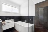 https://images.listonce.com.au/custom/160x/listings/60-baynton-street-kyneton-vic-3444/089/01896089_img_09.jpg?V7RAzOUvdLE