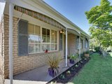 https://images.listonce.com.au/custom/160x/listings/60-bell-street-yarra-glen-vic-3775/269/01525269_img_08.jpg?WvoH4VDzbak