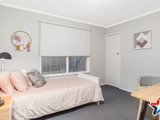 https://images.listonce.com.au/custom/160x/listings/60-blackburn-road-mooroolbark-vic-3138/258/01526258_img_09.jpg?J3MB32mTNNw