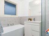 https://images.listonce.com.au/custom/160x/listings/60-blackburn-road-mooroolbark-vic-3138/258/01526258_img_11.jpg?Une2K0yrnPI