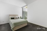 https://images.listonce.com.au/custom/160x/listings/60-disraeli-street-kew-vic-3101/369/01852369_img_09.jpg?NuRjcka1nEw
