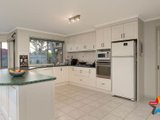 https://images.listonce.com.au/custom/160x/listings/60-eucalypt-drive-lilydale-vic-3140/673/01524673_img_07.jpg?LipwkB4SyGs