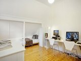 https://images.listonce.com.au/custom/160x/listings/60-finlay-street-albert-park-vic-3206/349/01087349_img_09.jpg?P1MAdQcaHDA