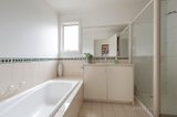 https://images.listonce.com.au/custom/160x/listings/60-grandview-terrace-kew-vic-3101/725/00874725_img_06.jpg?lDaL_eR1kR0