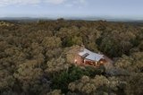 https://images.listonce.com.au/custom/160x/listings/60-henley-road-kangaroo-ground-vic-3097/331/01607331_img_19.jpg?ntkx3YkryM8