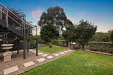 https://images.listonce.com.au/custom/160x/listings/60-hillsyde-parade-strathmore-vic-3041/444/01581444_img_14.jpg?SOQX-Zd5ekE