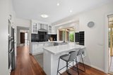 https://images.listonce.com.au/custom/160x/listings/60-huntingdale-drive-chirnside-park-vic-3116/054/01881054_img_09.jpg?RAKOK1Go2Ps