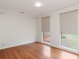 https://images.listonce.com.au/custom/160x/listings/60-lancaster-drive-mooroolbark-vic-3138/586/01524586_img_08.jpg?mYWwylRAZ50