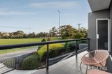 https://images.listonce.com.au/custom/160x/listings/60-lynden-street-camberwell-vic-3124/699/01899699_img_13.jpg?q0lUQWJiaSc