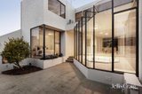 https://images.listonce.com.au/custom/160x/listings/60-lynden-street-camberwell-vic-3124/699/01899699_img_14.jpg?FxxmQvFCOCc