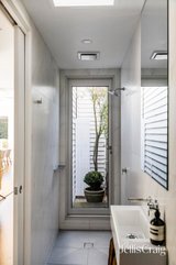 https://images.listonce.com.au/custom/160x/listings/60-mcarthur-street-malvern-vic-3144/807/01778807_img_10.jpg?EhOOeWlCAkM