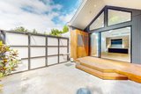 https://images.listonce.com.au/custom/160x/listings/60-milton-street-elwood-vic-3184/870/01950870_img_06.jpg?KYP8ynER-sw