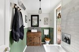 https://images.listonce.com.au/custom/160x/listings/60-parsons-road-eltham-vic-3095/528/01737528_img_06.jpg?q2a04hVQ_Uo