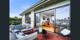https://images.listonce.com.au/custom/160x/listings/60-sevenoaks-road-burwood-east-vic-3151/635/01977635_img_04.jpg?TVJglXqGTkY