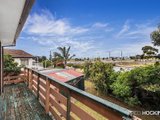 https://images.listonce.com.au/custom/160x/listings/60-simmons-drive-seaholme-vic-3018/925/01203925_img_10.jpg?Kfqi--9B7hQ