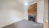 https://images.listonce.com.au/custom/160x/listings/60-spring-street-prahran-vic-3181/900/01902900_img_07.jpg?9O6CboqROZ0