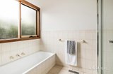 https://images.listonce.com.au/custom/160x/listings/60-staughton-road-glen-iris-vic-3146/724/01932724_img_10.jpg?Nw-mU_1RY6I