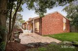 https://images.listonce.com.au/custom/160x/listings/60-staughton-road-glen-iris-vic-3146/724/01932724_img_15.jpg?Q1A-Cp5E-GI