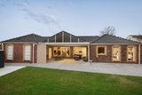 https://images.listonce.com.au/custom/160x/listings/60-tamboon-drive-st-helena-vic-3088/186/01954186_img_04.jpg?49bLqQHQuHM