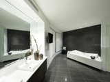 https://images.listonce.com.au/custom/160x/listings/60-tuxen-street-balwyn-north-vic-3104/943/01684943_img_12.jpg?xNZlAbuqHLE
