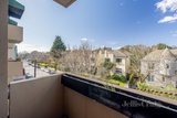 https://images.listonce.com.au/custom/160x/listings/60145-canterbury-road-toorak-vic-3142/279/01823279_img_06.jpg?SZbWQQdzImU