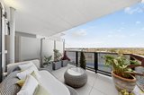 https://images.listonce.com.au/custom/160x/listings/60216-woorayl-street-carnegie-vic-3163/793/01741793_img_06.jpg?R6N58PVZ67c
