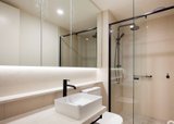 https://images.listonce.com.au/custom/160x/listings/60229-31-queens-avenue-hawthorn-vic-3122/409/01936409_img_04.jpg?FjouD8QZ1Hw