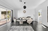 https://images.listonce.com.au/custom/160x/listings/603-geelong-road-brooklyn-vic-3012/233/01681233_img_03.jpg?mmiKFQE25d8