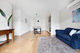 https://images.listonce.com.au/custom/160x/listings/60336-lynch-street-hawthorn-vic-3122/011/01684011_img_02.jpg?6V-Gqg4QGFU
