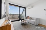 https://images.listonce.com.au/custom/160x/listings/60428-riddell-parade-elsternwick-vic-3185/986/01947986_img_04.jpg?iN8xoZ_NN-A