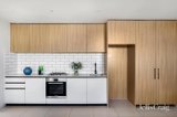 https://images.listonce.com.au/custom/160x/listings/6046-station-street-moorabbin-vic-3189/349/01980349_img_04.jpg?iZAmXLbqqi4