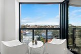 https://images.listonce.com.au/custom/160x/listings/6049-porter-street-hawthorn-east-vic-3123/915/01808915_img_05.jpg?LStc1tNN1NU