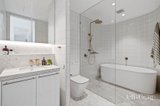 https://images.listonce.com.au/custom/160x/listings/6049-porter-street-hawthorn-east-vic-3123/915/01808915_img_07.jpg?foyvIaahEZ8