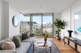 https://images.listonce.com.au/custom/160x/listings/606101-bay-street-port-melbourne-vic-3207/819/01522819_img_02.jpg?PqIJcOM4v4o