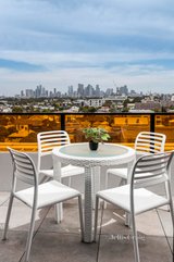 https://images.listonce.com.au/custom/160x/listings/608300-victoria-street-brunswick-vic-3056/854/01333854_img_02.jpg?F0rAmnO2eVI