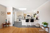 https://images.listonce.com.au/custom/160x/listings/60a-hawthory-road-kilsyth-vic-3137/653/01975653_img_02.jpg?heE029uA-VE