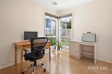 https://images.listonce.com.au/custom/160x/listings/60a-hawthory-road-kilsyth-vic-3137/653/01975653_img_08.jpg?2ujgTA70whw