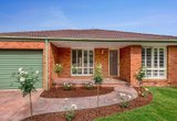 https://images.listonce.com.au/custom/160x/listings/60a-holland-road-blackburn-south-vic-3130/476/01935476_img_03.jpg?ZTT9HWYIkyw