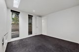 https://images.listonce.com.au/custom/160x/listings/60a-osborne-street-south-yarra-vic-3141/883/01856883_img_10.jpg?uYX2km2hfjQ