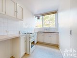 https://images.listonce.com.au/custom/160x/listings/61-5-auburn-grove-hawthorn-east-vic-3123/894/01639894_img_04.jpg?DleNKIwGFLk