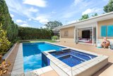 https://images.listonce.com.au/custom/160x/listings/61-albion-road-box-hill-vic-3128/304/01684304_img_09.jpg?l913FVNTUk0