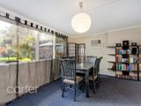 https://images.listonce.com.au/custom/160x/listings/61-balmoral-street-kilsyth-vic-3137/214/00621214_img_05.jpg?OEOShxzWux0