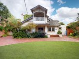 https://images.listonce.com.au/custom/160x/listings/61-balwyn-road-balwyn-vic-3103/304/01841304_img_09.jpg?IXsHY4Uv-ag