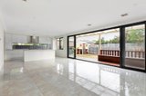 https://images.listonce.com.au/custom/160x/listings/61-bond-street-ivanhoe-vic-3079/832/01855832_img_03.jpg?pWeTxKTCtvY
