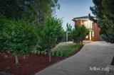 https://images.listonce.com.au/custom/160x/listings/61-bond-street-ivanhoe-vic-3079/832/01855832_img_14.jpg?BgtePwLe9lE